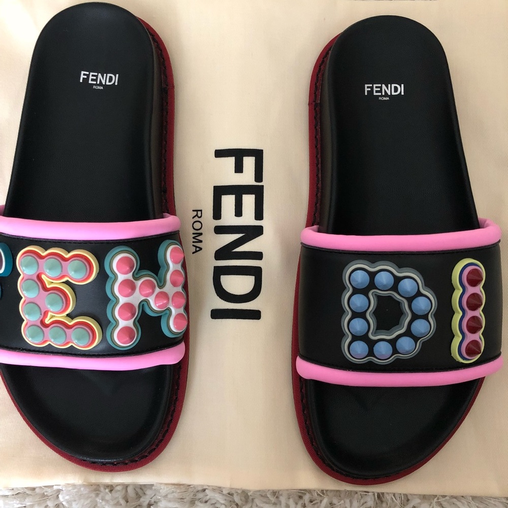 NWT Fendi studded slides